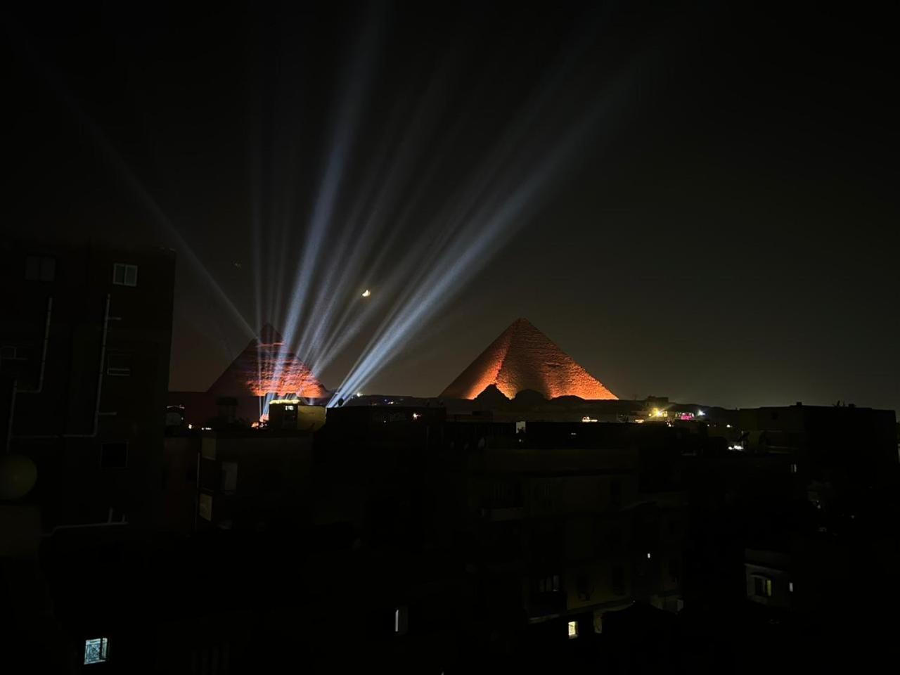 Grand Pyramid View Hotel Kafret el-Gabal Eksteriør billede